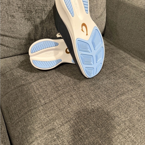 Olukai Island Hopper Sneakers Lava Rock Black Sneakers Women’s 8.5 and 10 - Picture 7 of 7